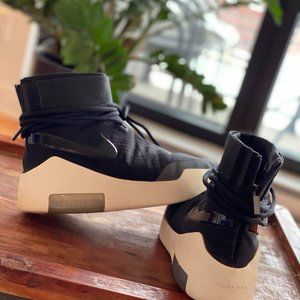 Nike Air Shoot Around